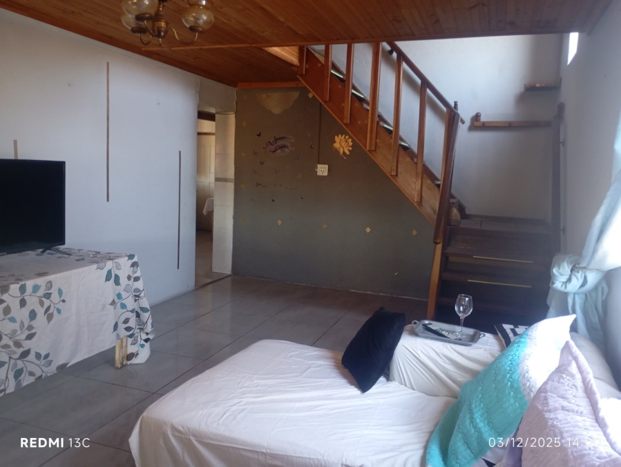 5 Bedroom Property for Sale in Belhar Western Cape